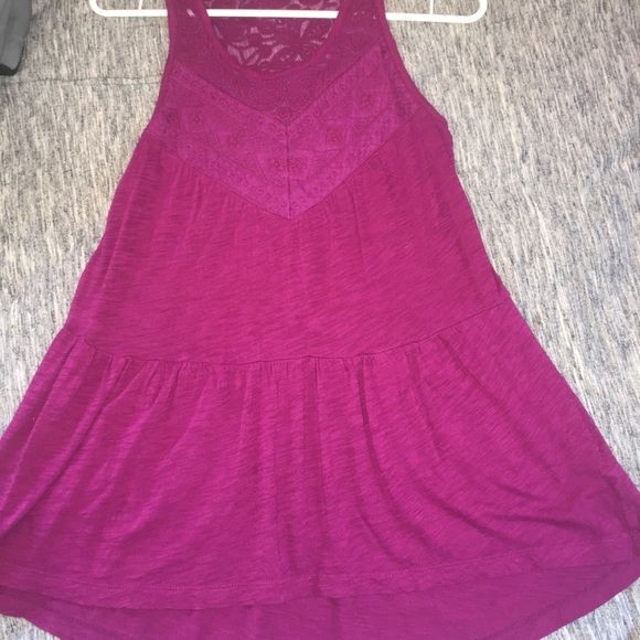 Express Lace Tank - Picture 2 of 5